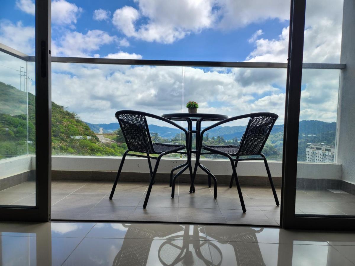 Relax Bear Homestay Tanah Rata Exterior foto